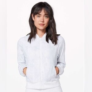 Womens Lululemon white Bomb Around Jacket size 12